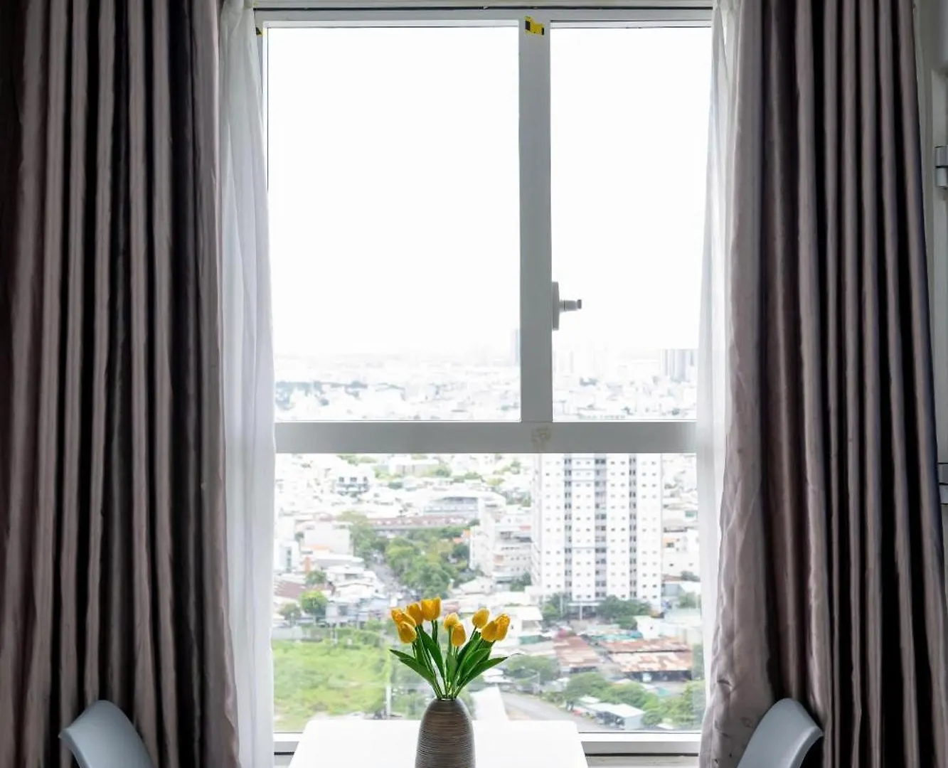 Sunrise City View Apartment , Near Lotte Mart 호치민 베트남