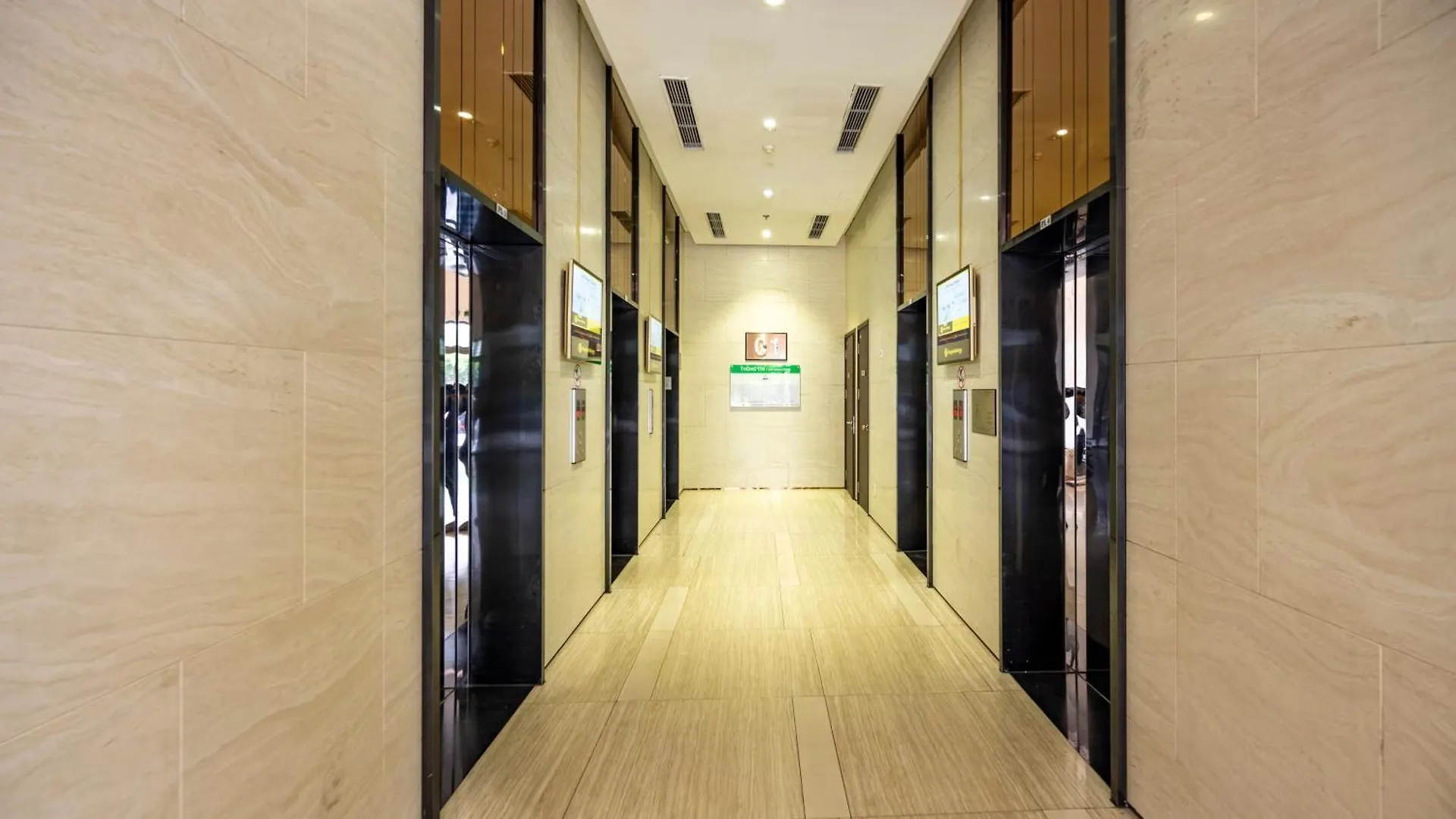 Sunrise City View Apartment , Near Lotte Mart Ho Chi Minh City