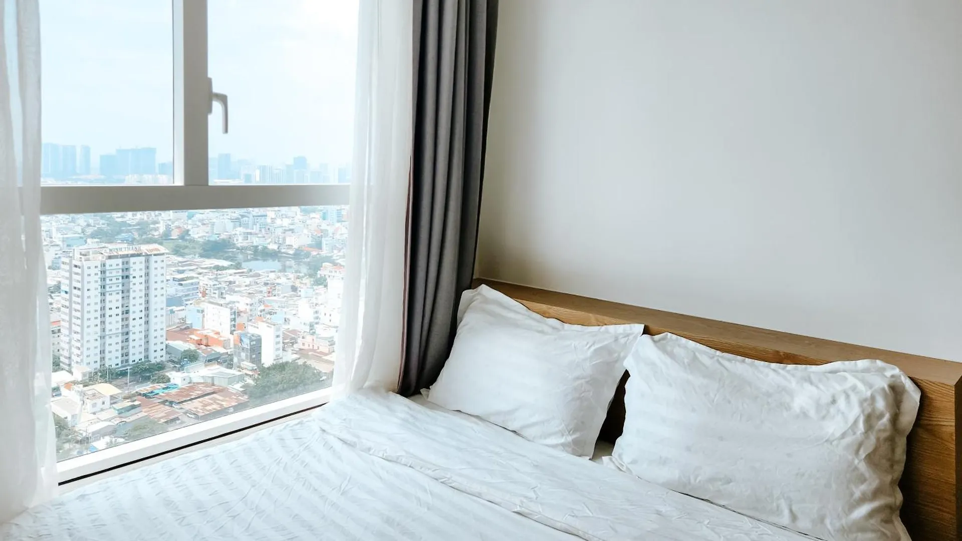 Sunrise City View Apartment , Near Lotte Mart Ho Şi Min