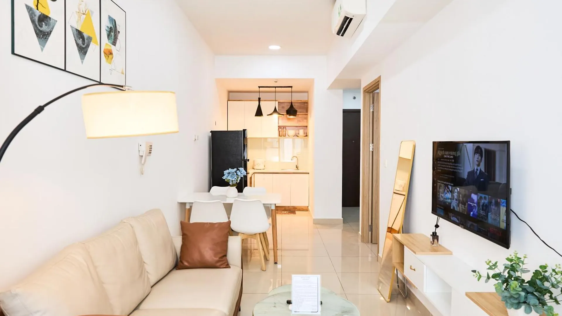 Sunrise City View Apartment , Near Lotte Mart Ho Şi Min